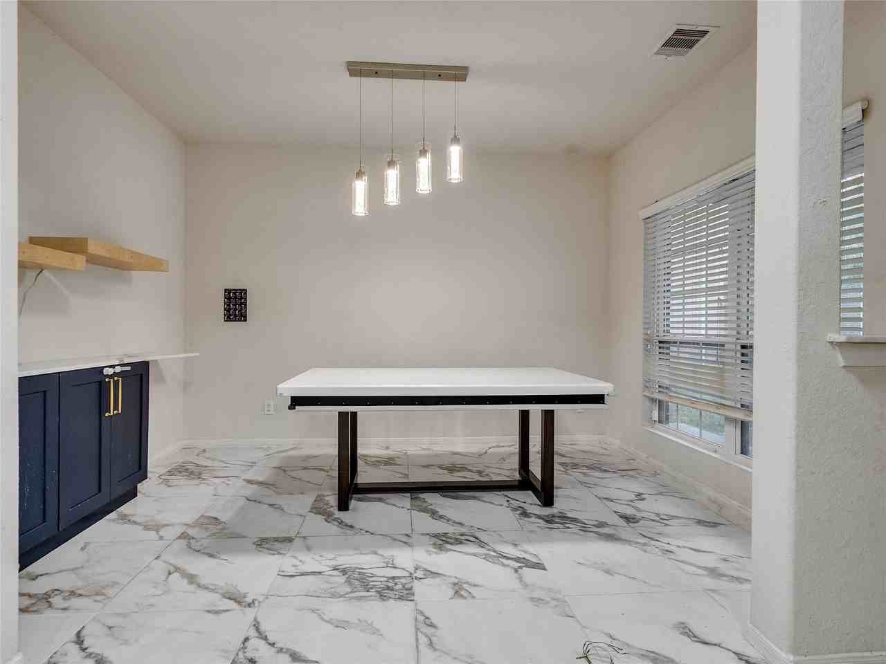 19302 Juniper Vale Cir #19302 - Photo 6 of 34