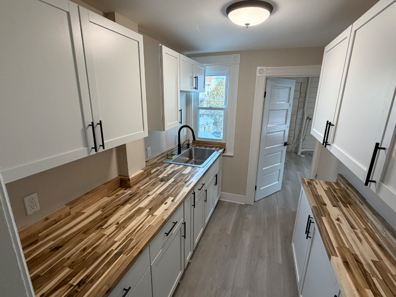 505 Rimmon St #2 - Photo 3 of 12