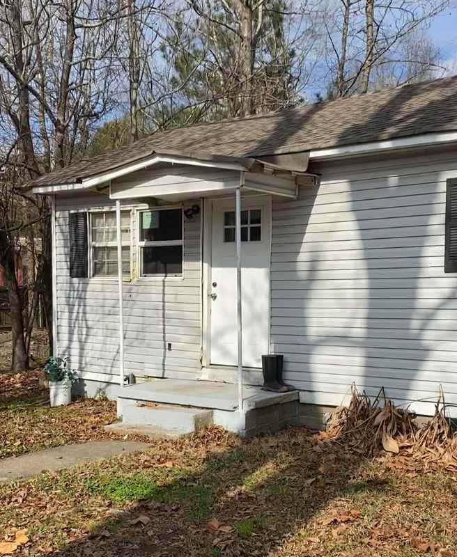 2603 W 34th Ave - Photo 2 of 3