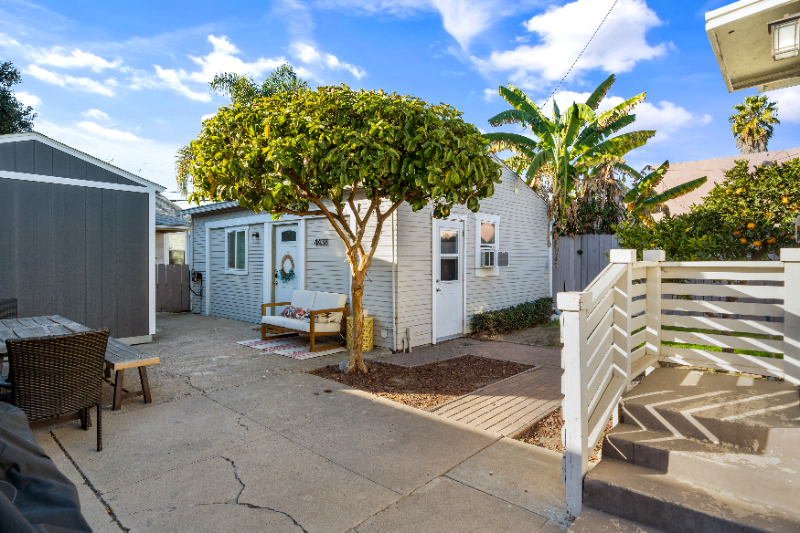 4438 Texas St - Photo 2 of 5