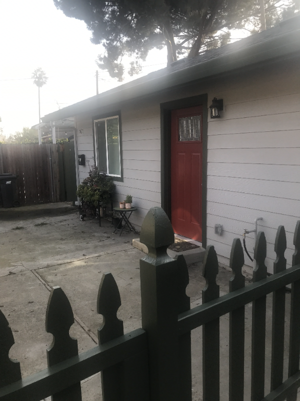 1431 N Columbia Ave - Photo 2 of 15