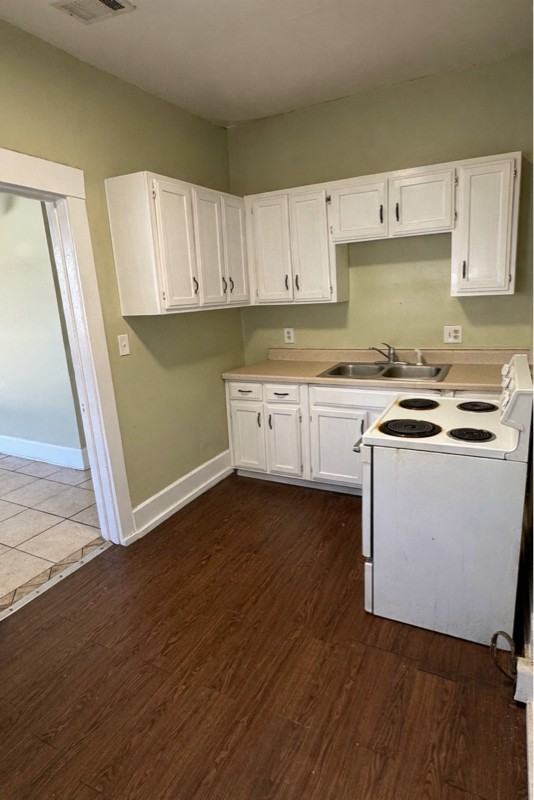 1310 S Jefferson St - Photo 6 of 13