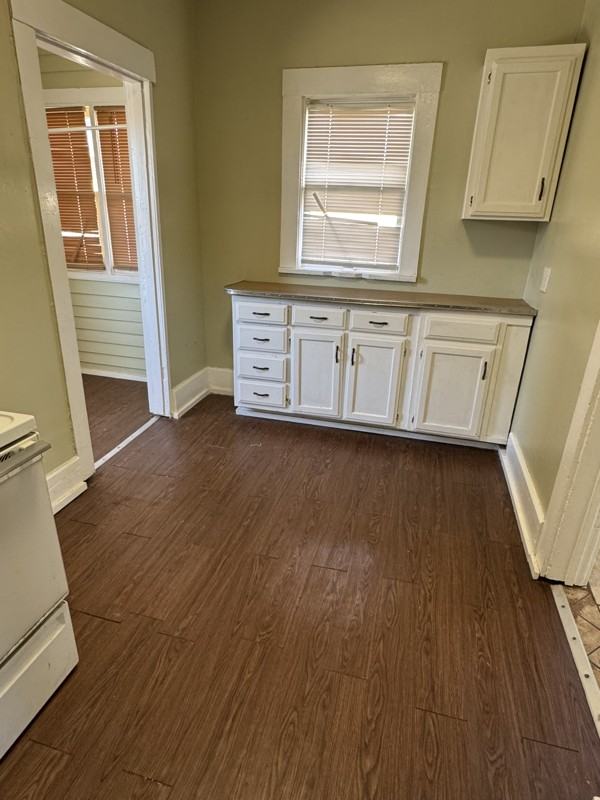 1310 S Jefferson St - Photo 7 of 13