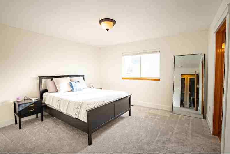 24104 E Maxwell Ave - Photo 6 of 20