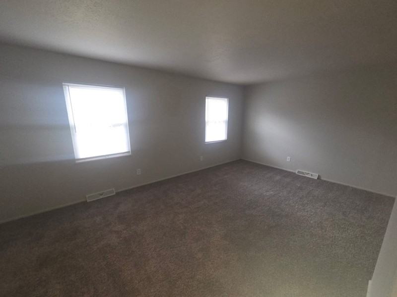 331 Mathews Rd - Photo 3 of 6