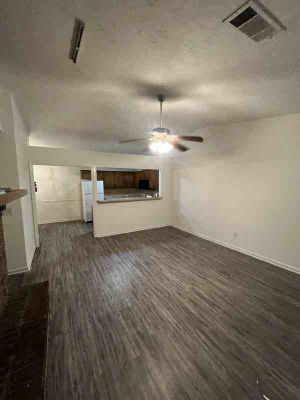 7108 Cross Tie Dr #4 - Photo 2 of 2