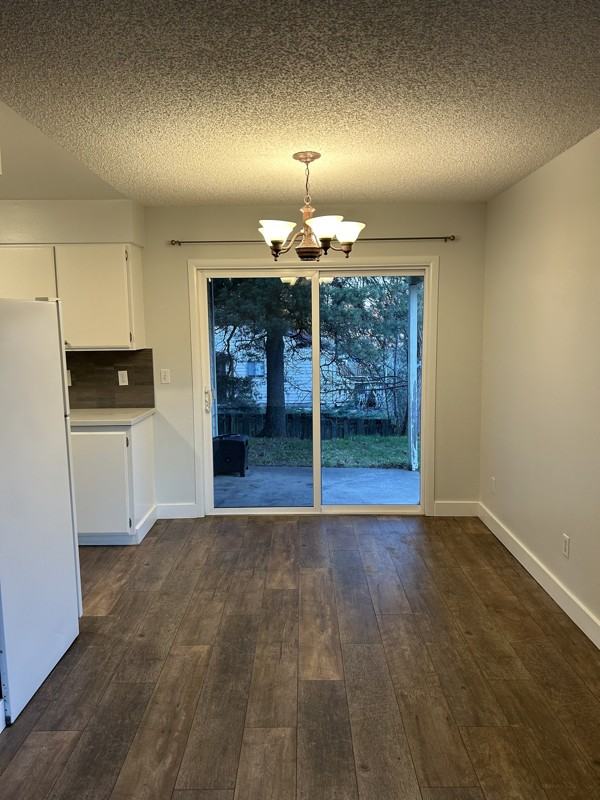 740 W Powell Blvd - Photo 6 of 20