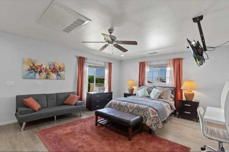 26696 Avenida Quintana #B - Photo 4 of 14