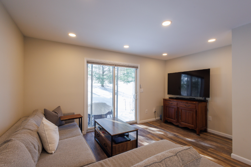 301 Alexandra Ct - Photo 3 of 24