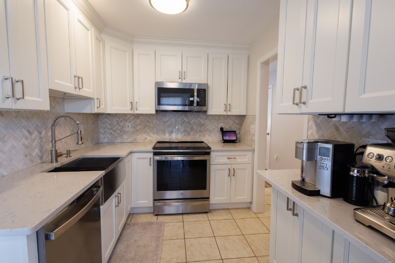 301 Alexandra Ct - Photo 2 of 25