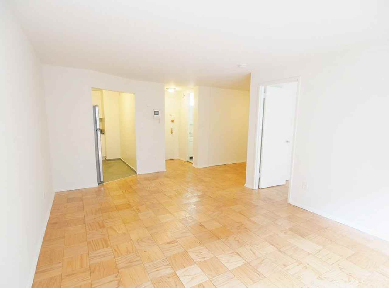 340 East 9th Street #403 - Photo 4 of 14