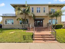 6250 S Van Ness Ave #1 - Photo 1 of 1