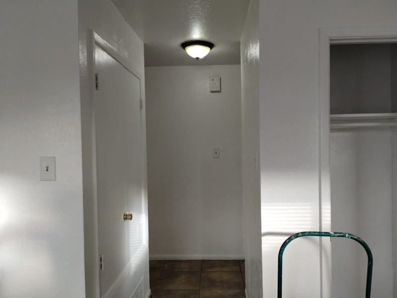 12612 Copper Ave Ne #2 - Photo 4 of 20