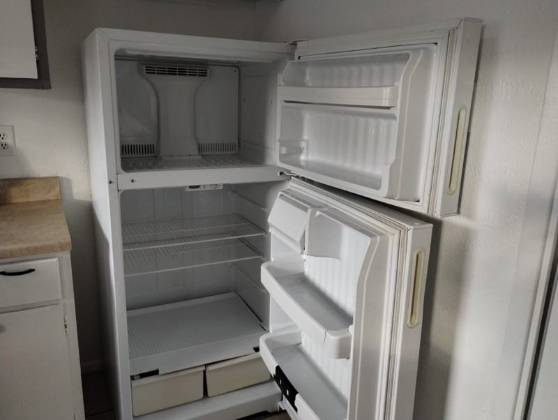 12612 Copper Ave Ne #2 - Photo 5 of 20