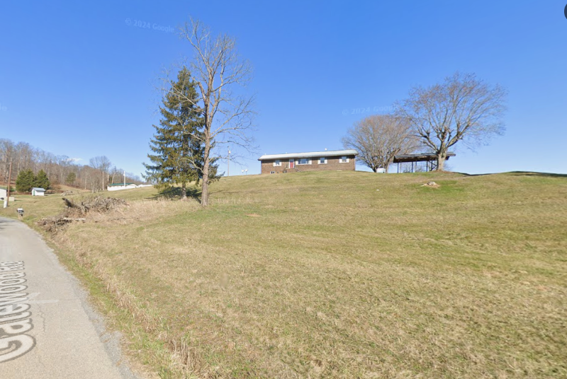 228 Gatewood Rd #A - Photo 7 of 8