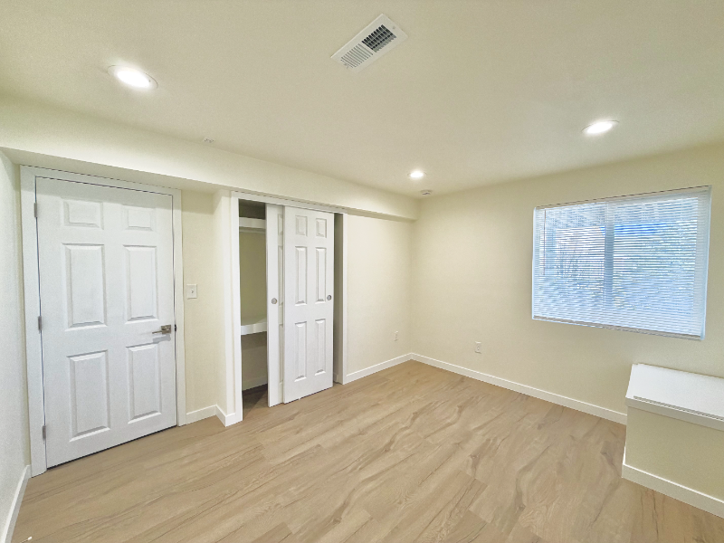 6431 Binder Dr - Photo 6 of 7