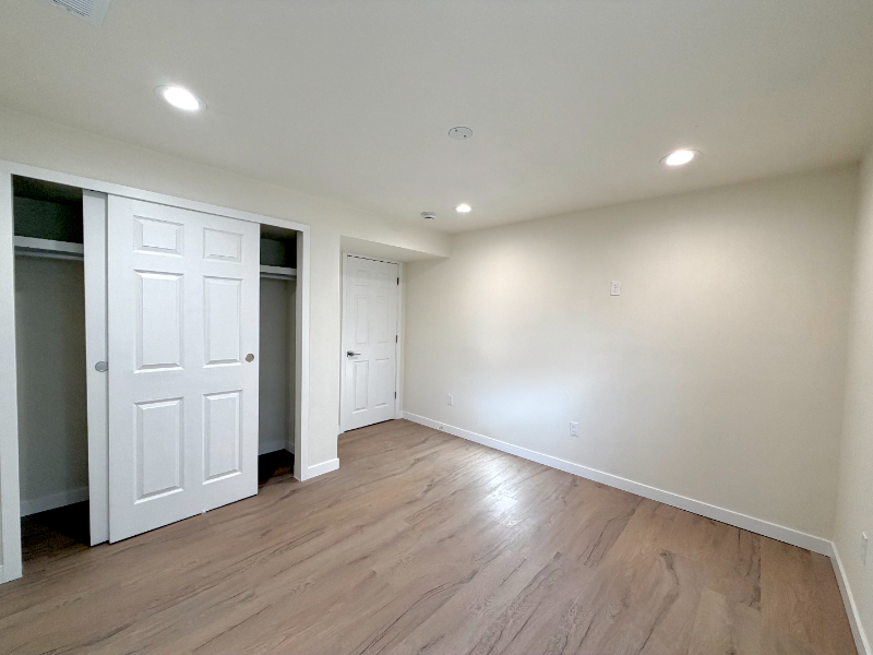 6431 Binder Dr - Photo 6 of 8