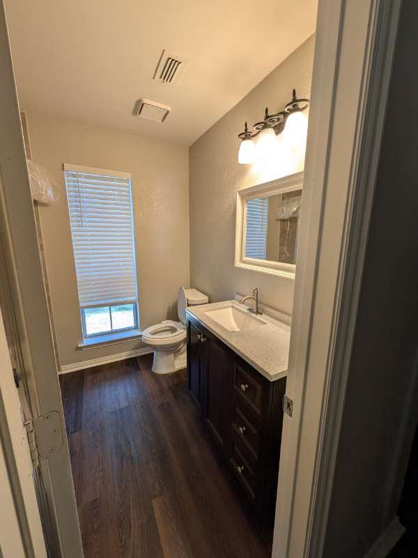 1324 Kittery Dr - Photo 4 of 14