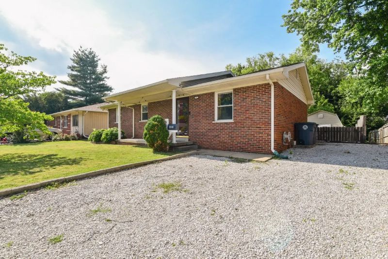 4012 Frisse Ave - Photo 3 of 19