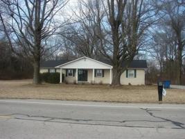 featured image of 715 W Broadway St #A