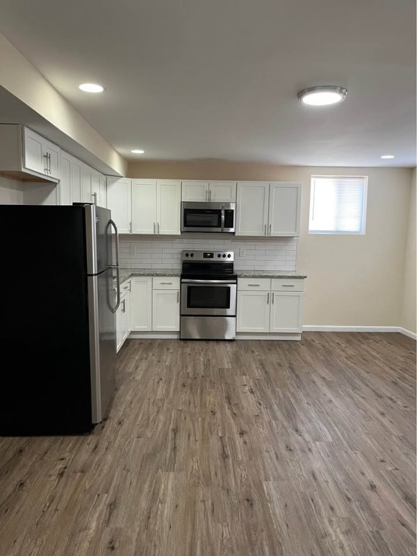 3199 Morganford Rd #15 - Photo 6 of 12