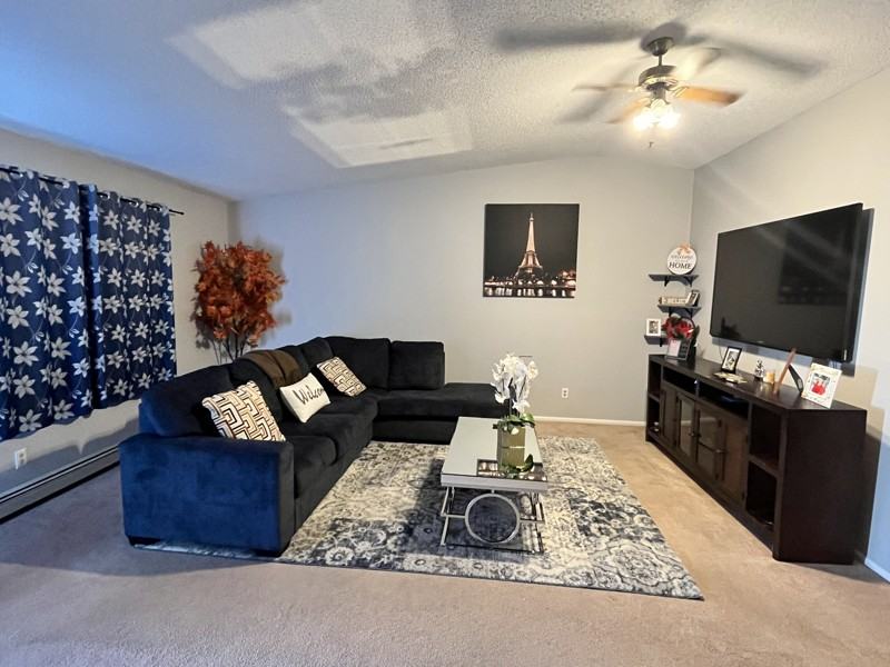 473 Cottonwood Lake Dr - Photo 2 of 8