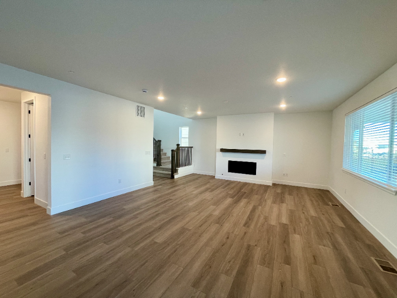 2657 Mondt Ln - Photo 3 of 15