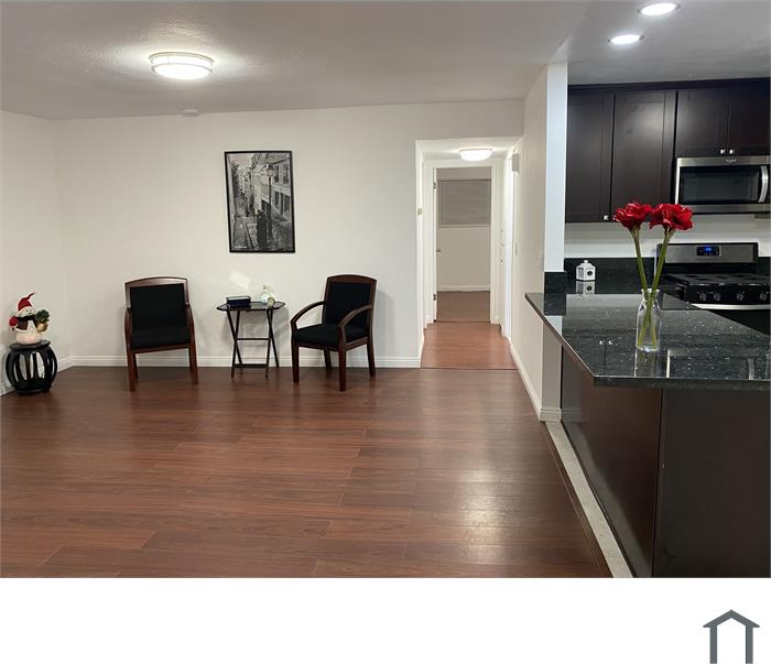 841 40th St #841 - Photo 3 of 10