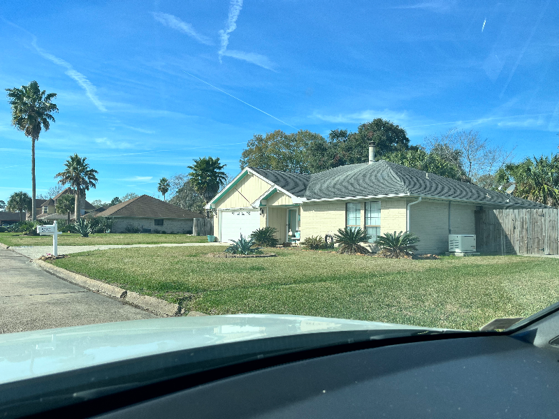 5010 Chinquapin Ln - Photo 2 of 19