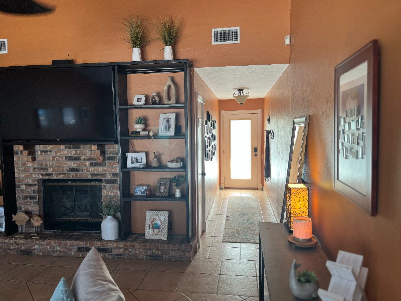 5010 Chinquapin Ln - Photo 3 of 19