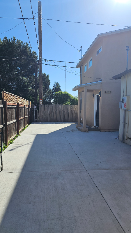 5173 Palm St - Photo 2 of 19