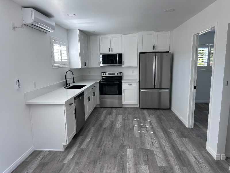 5173 Palm St - Photo 6 of 19