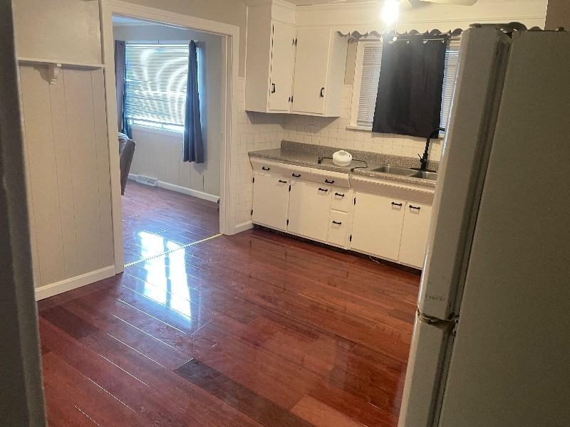 3187 Abbott Rd - Photo 7 of 22