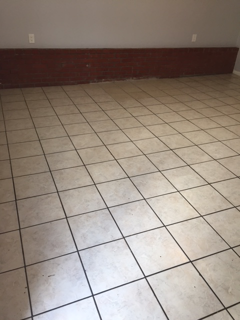 7425 Gloria Ave - Photo 5 of 7