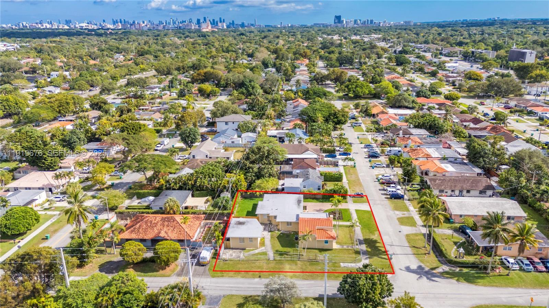 6499 Sw 39th St - Photo 2 of 14