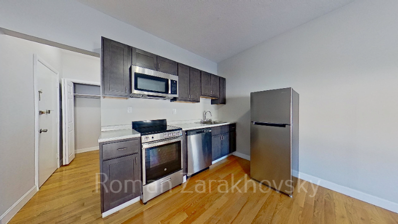 1124 Commonwealth Ave #1 - Photo 5 of 17