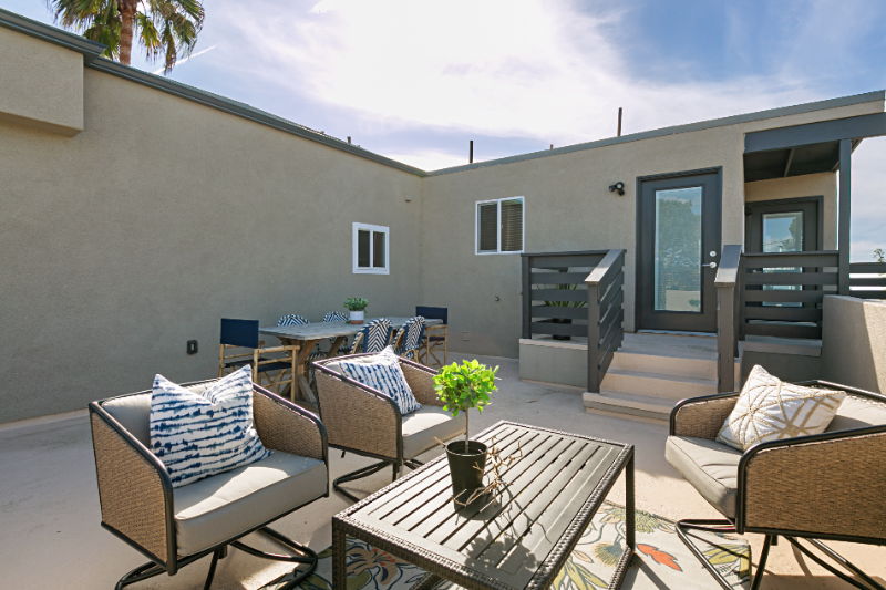 2148 Glasgow Ave - Photo 7 of 20