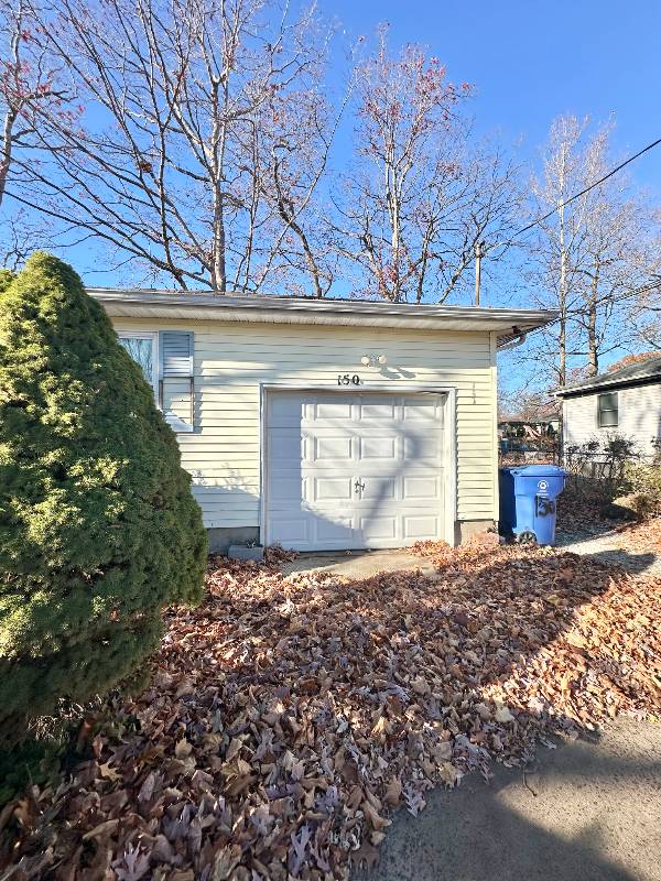 150 Orange Ave - Photo 3 of 18