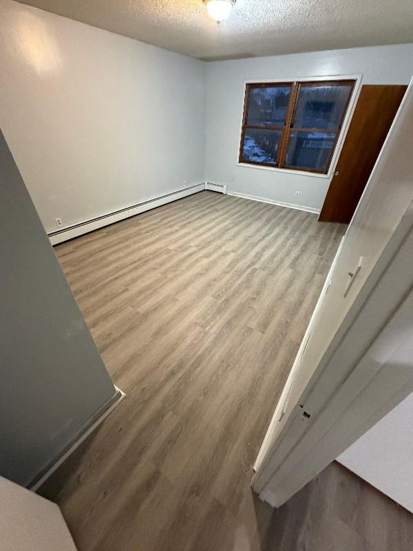 62 Woodland St - Photo 5 of 7