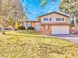 featured image of 7165 S Syracuse Ct