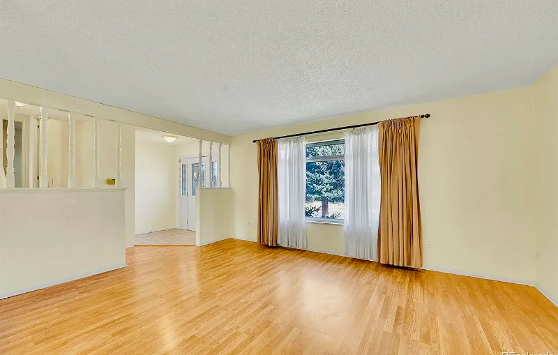 7165 S Syracuse Ct - Photo 5 of 19