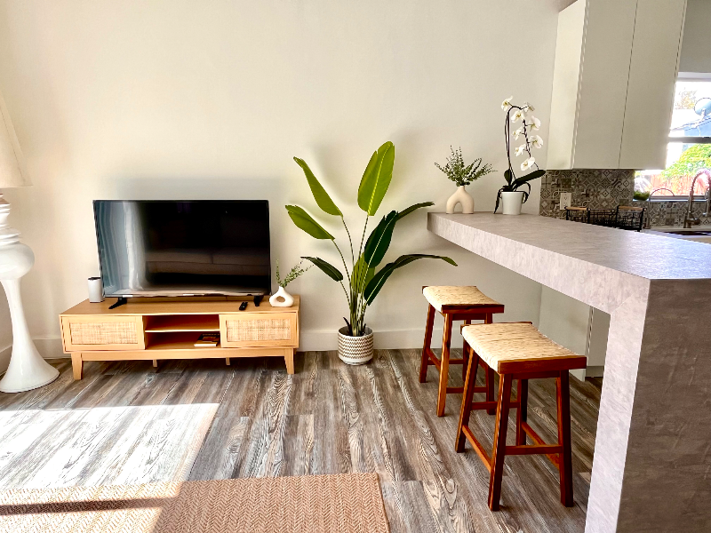 679 Ne 87th St - Photo 7 of 16