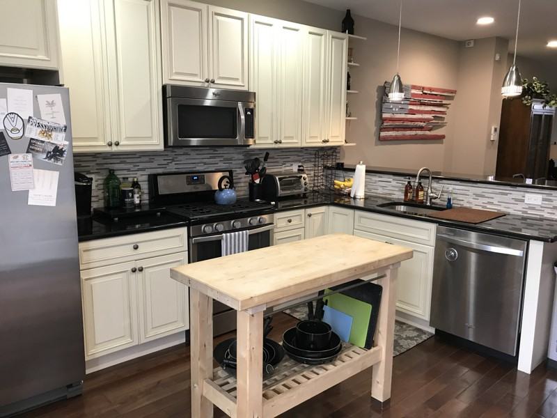 1235 S 17th St - Photo 2 of 10