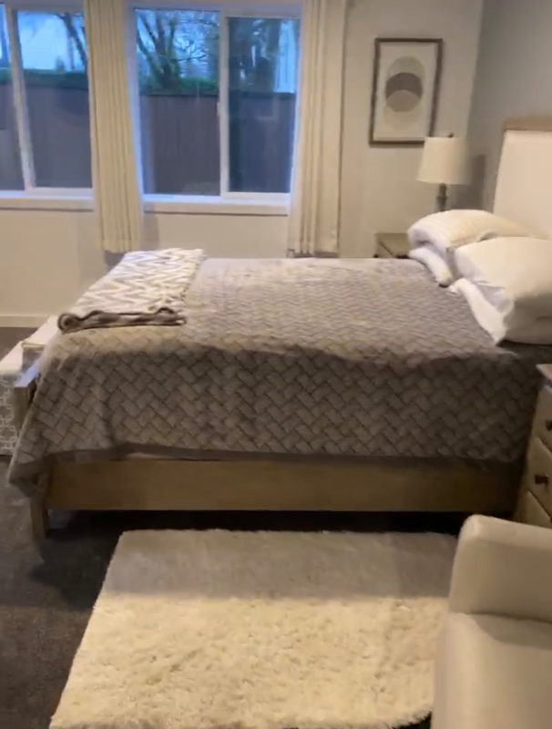 4213 S 185th St - Photo 2 of 10