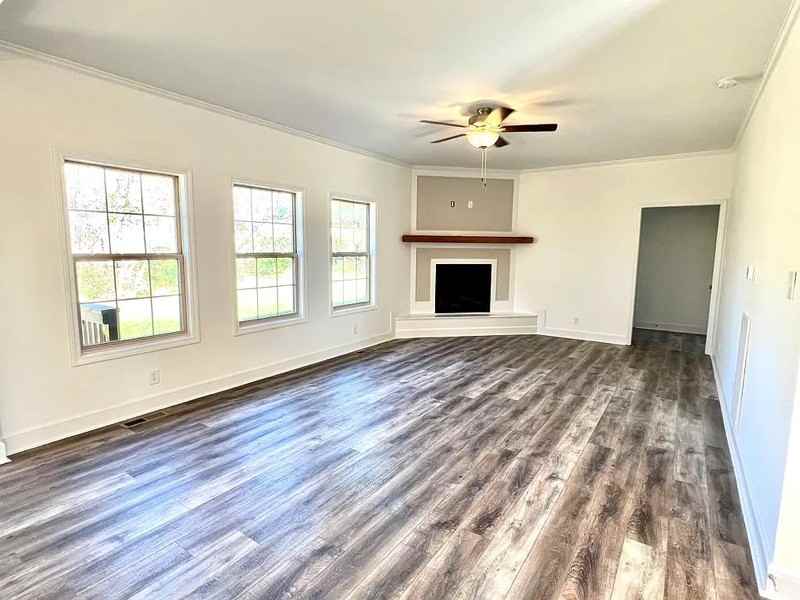 122 Teds Trl - Photo 3 of 36