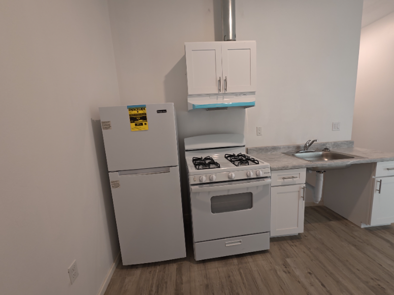 10501 Wilmington Ave #1 - Photo 3 of 6