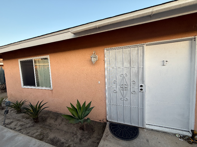 4870 Abbott Rd #F - Photo 2 of 9