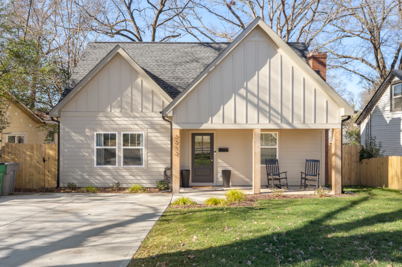 2212 Weyland Ave - Photo 2 of 20