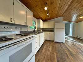 featured image of 121 E Main St