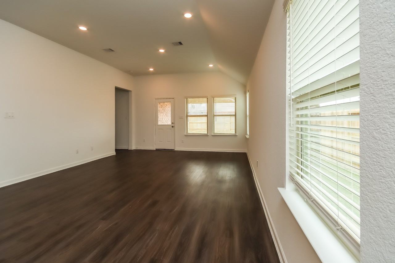 5434 Tourmaline Way - Photo 3 of 24